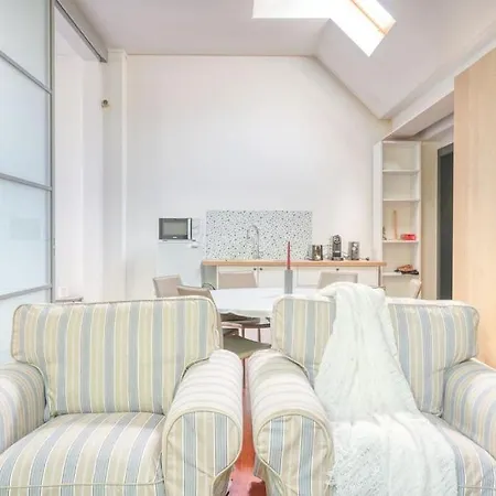 Dom wakacyjny Cozy Retreat With Sauna Near Gent-st-pieters